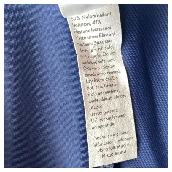 Spanx NWT Women's Navy Blue 4" Relaxed Fit Athletic Shorts, Size 2X - Picture 4 of 5